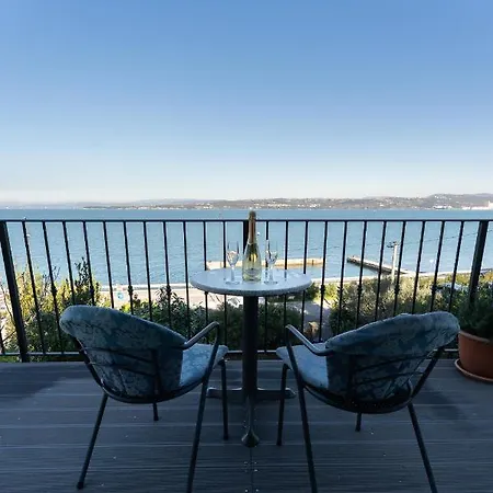 Bellevue Molet Daire Koper