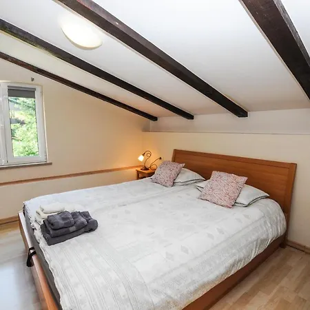 Apartment Bellevue Molet Koper
